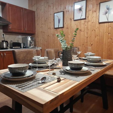 Apartma Raj V Ramzove Ostružná Exteriör bild